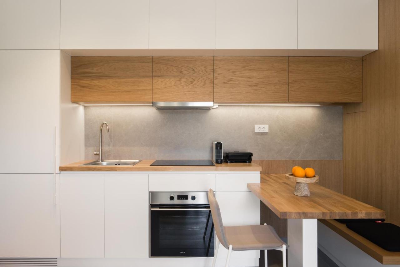 Noemie Luxury Suites Chania  Exteriör bild