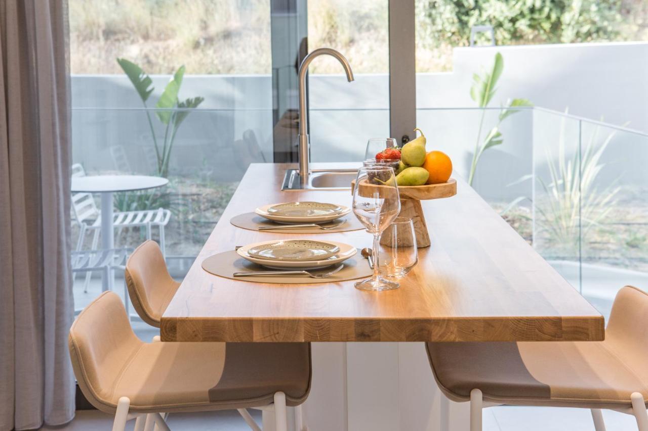 Noemie Luxury Suites Chania  Exteriör bild