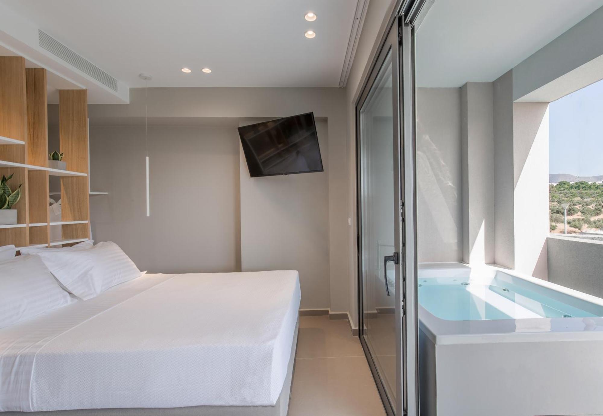Noemie Luxury Suites Chania  Rum bild